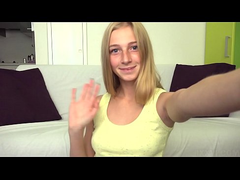 ❤️ Når jeg kjeder meg onanerer jeg dovent den rosa fitten min ️ Porno hos oss ﹏